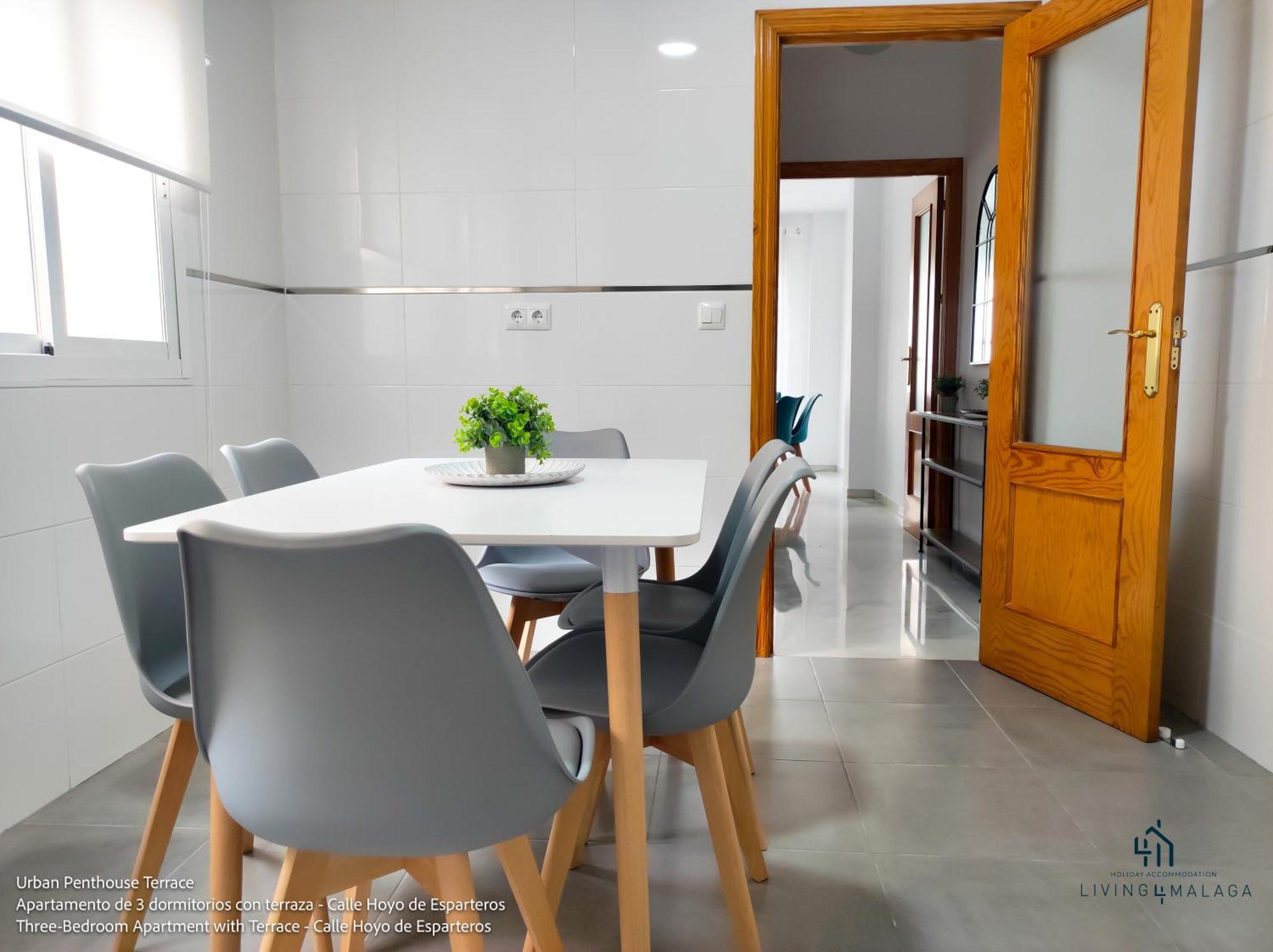 Living4Malaga Urban Apartments Екстериор снимка