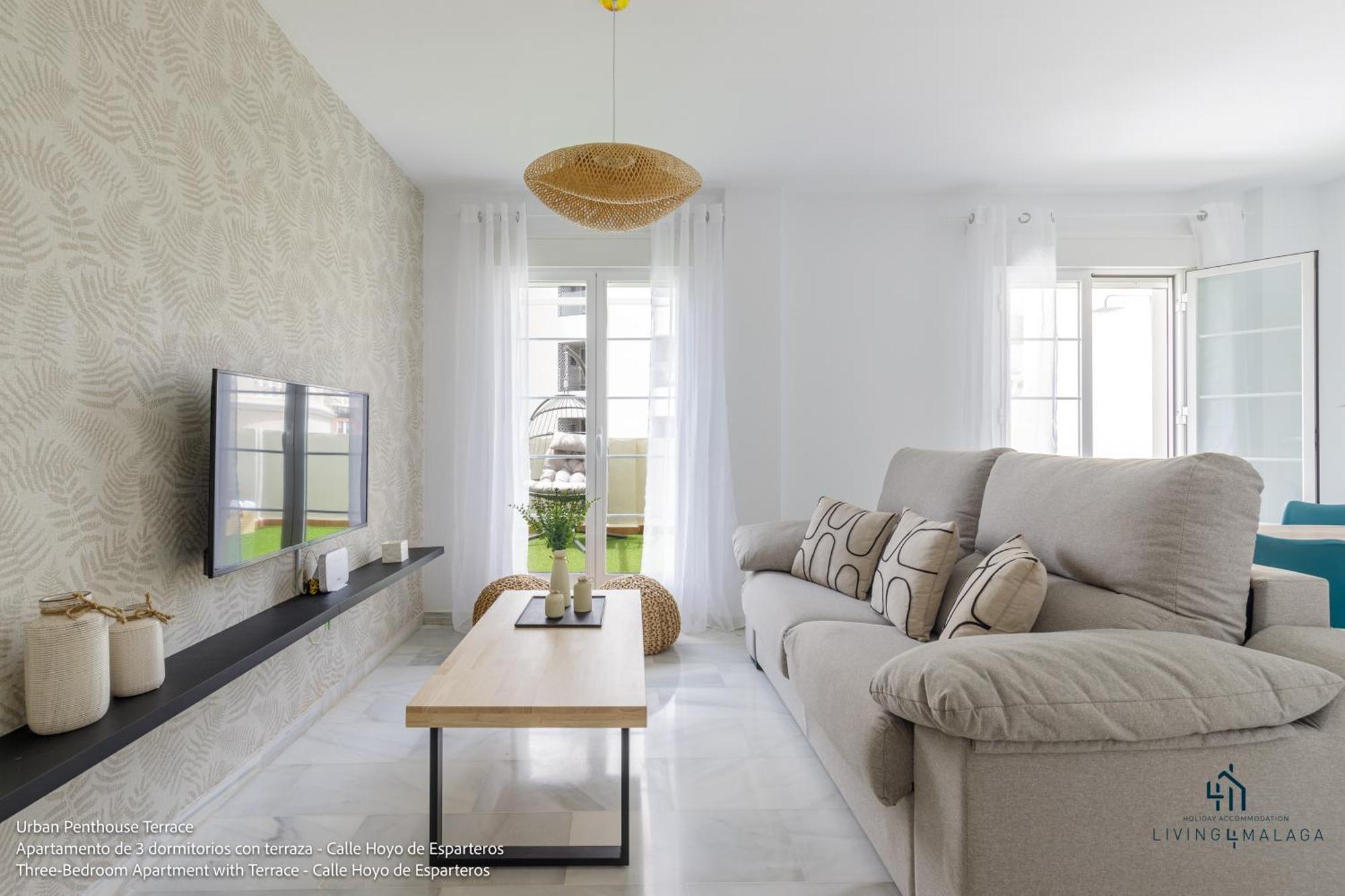 Living4Malaga Urban Apartments Екстериор снимка